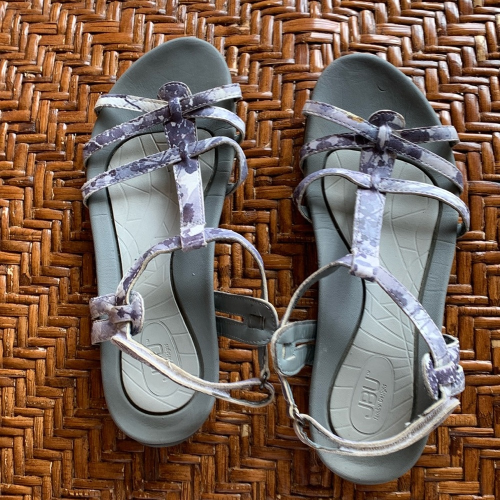 JBU sandals